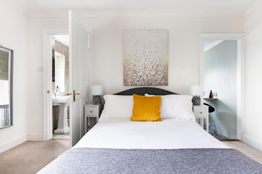 The Green Views Apartment Families, Tourists, Professionals Maidenhead Exterior photo